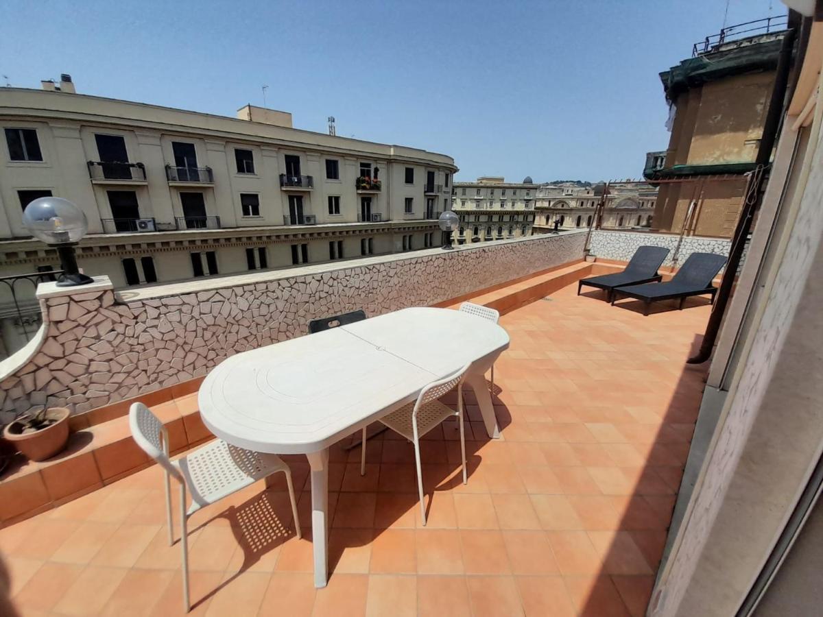 Mayfair Lifestyle Suites By Babylon Stay Nápoly Kültér fotó